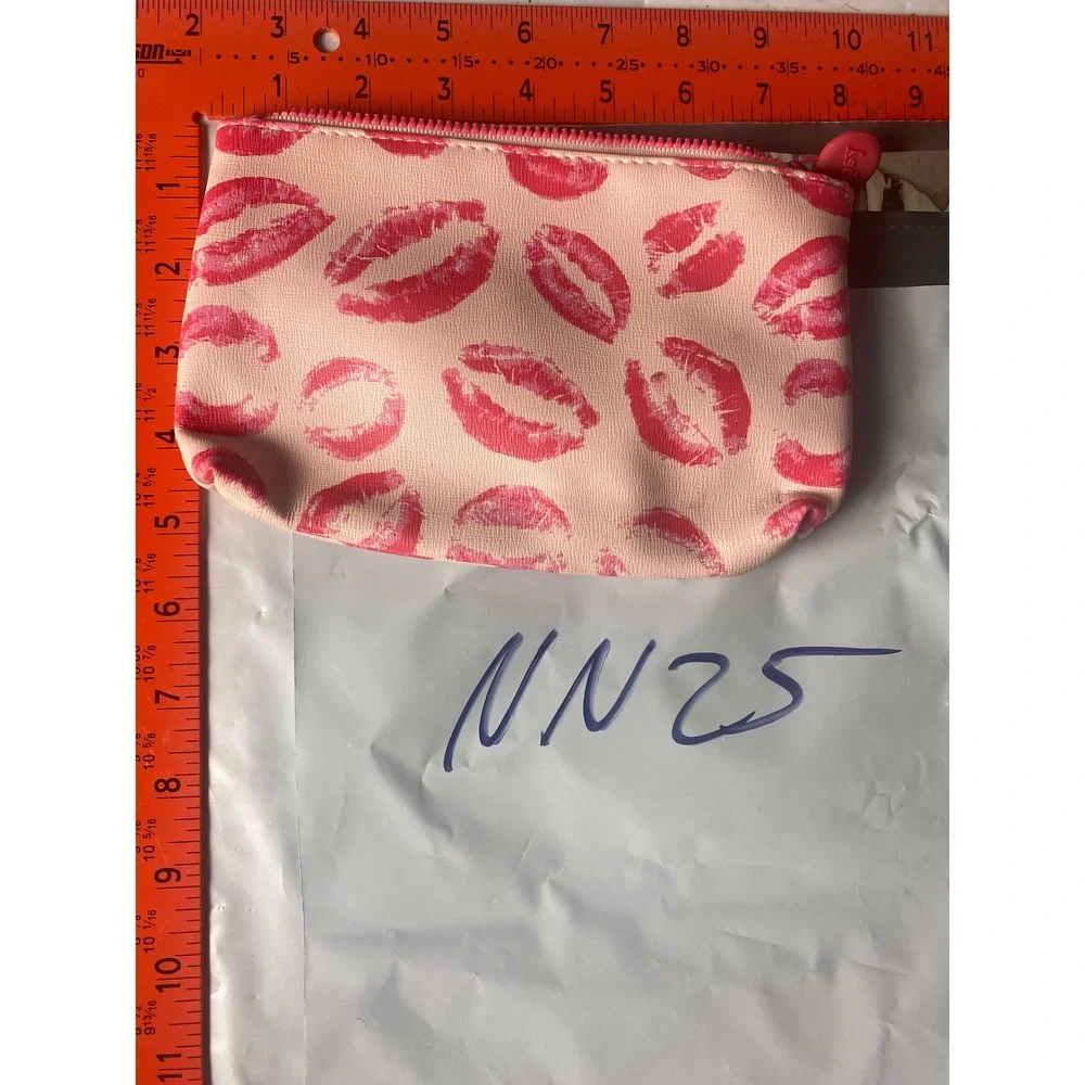 ipsy measurements width