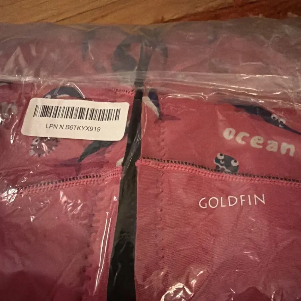 Goldfin neoprene shorty