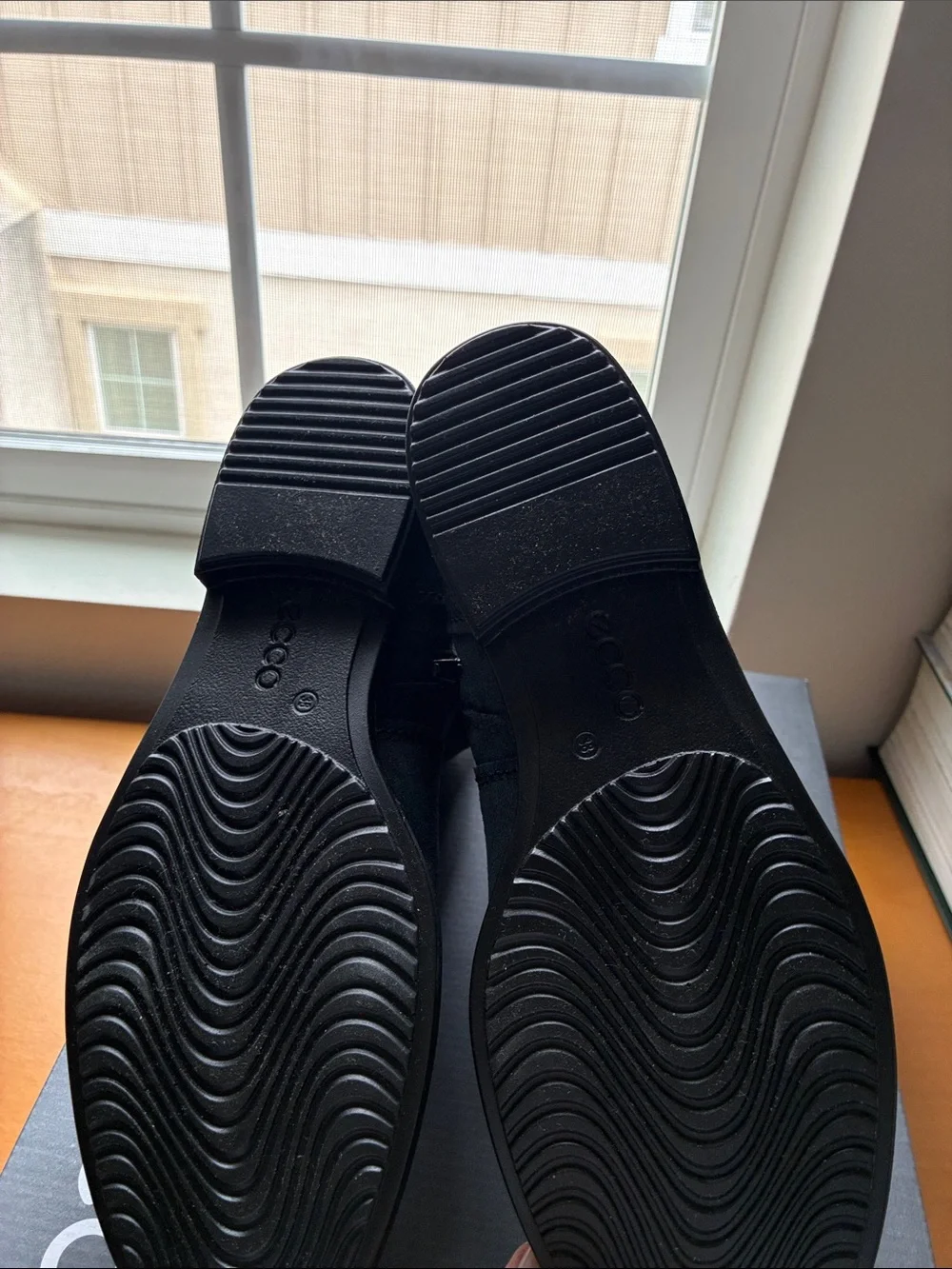 Ecco classic ankle