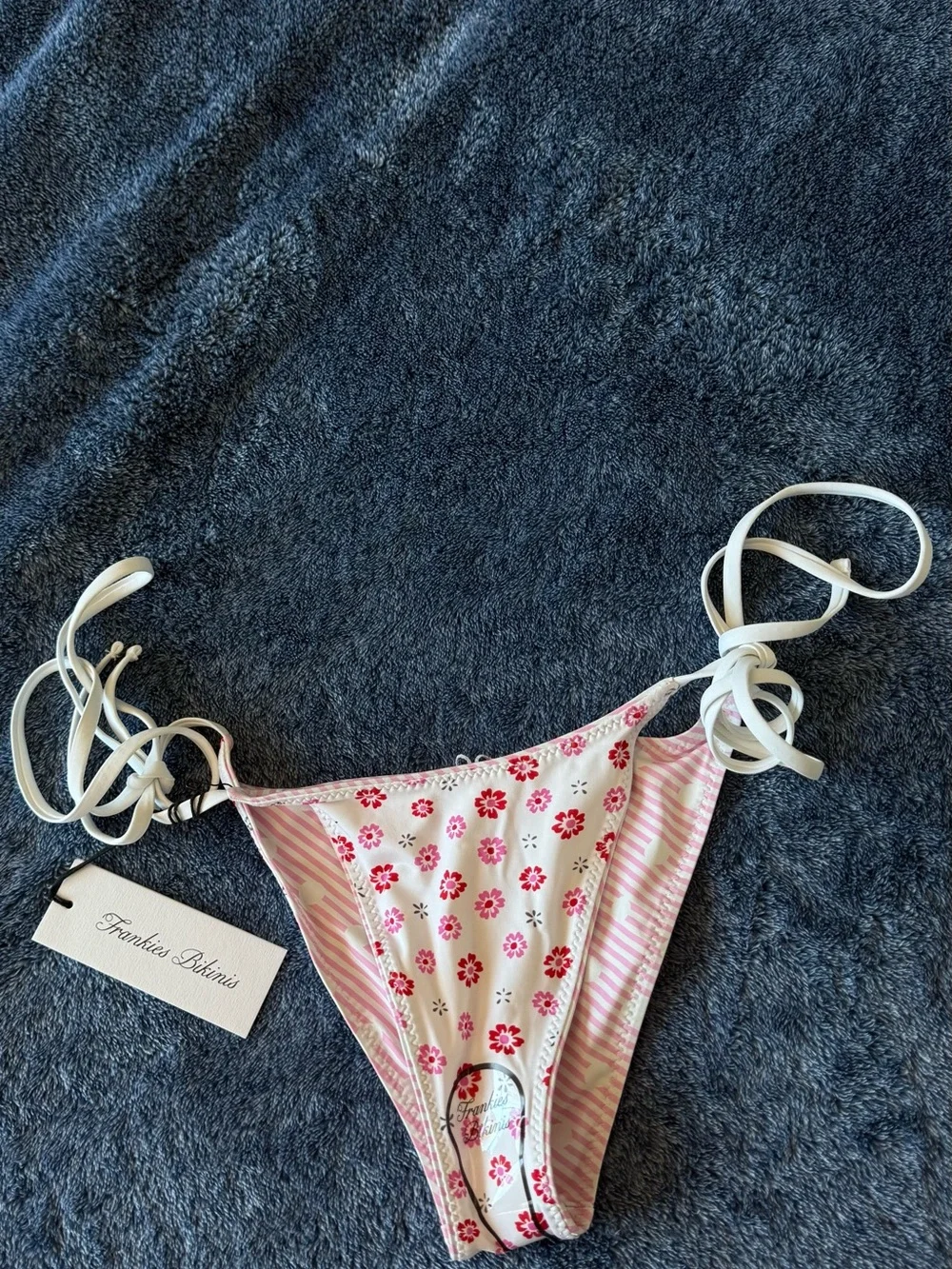 Frankies Bikinis nwt frankie’s