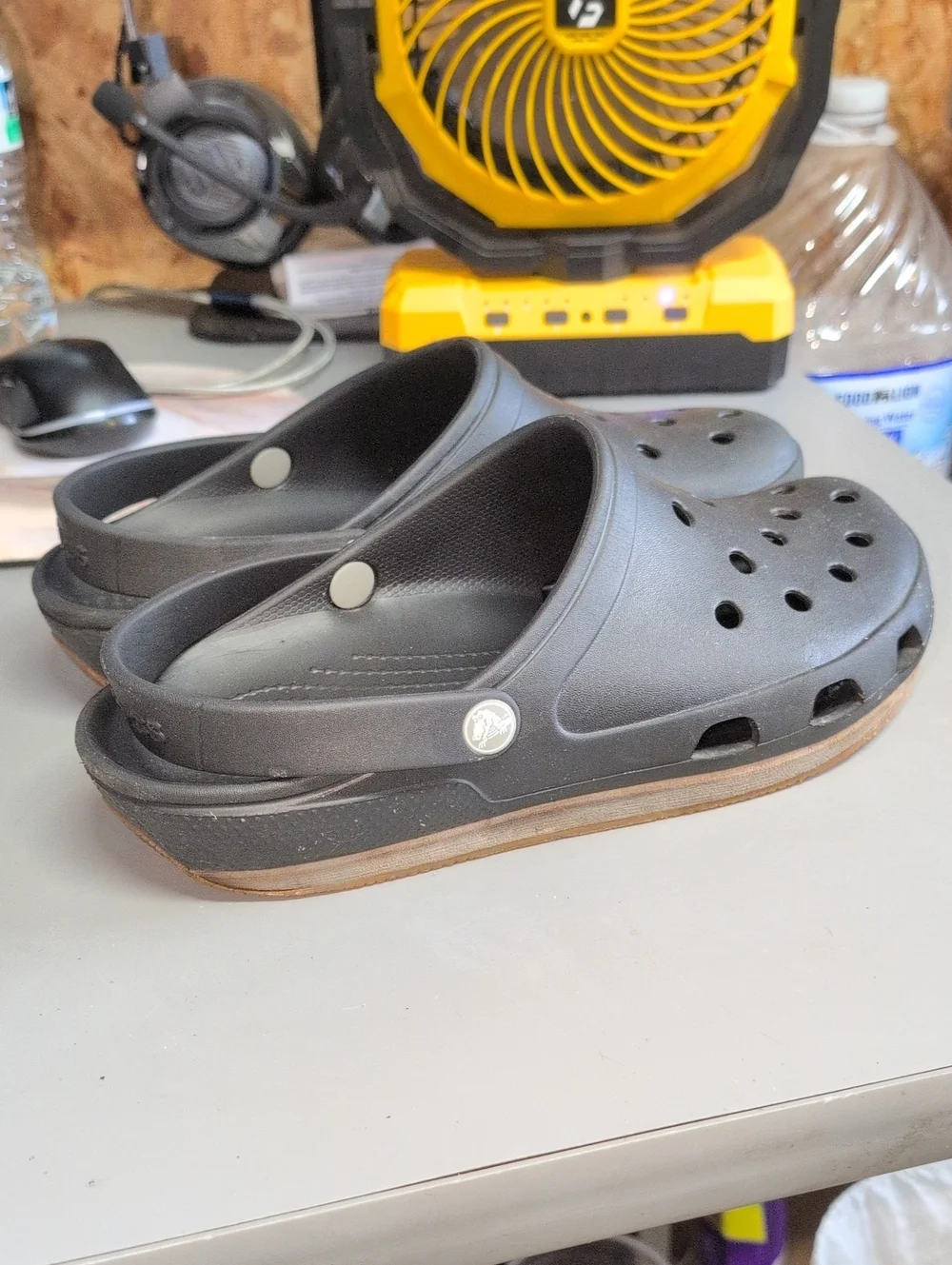 CROCS classic clog