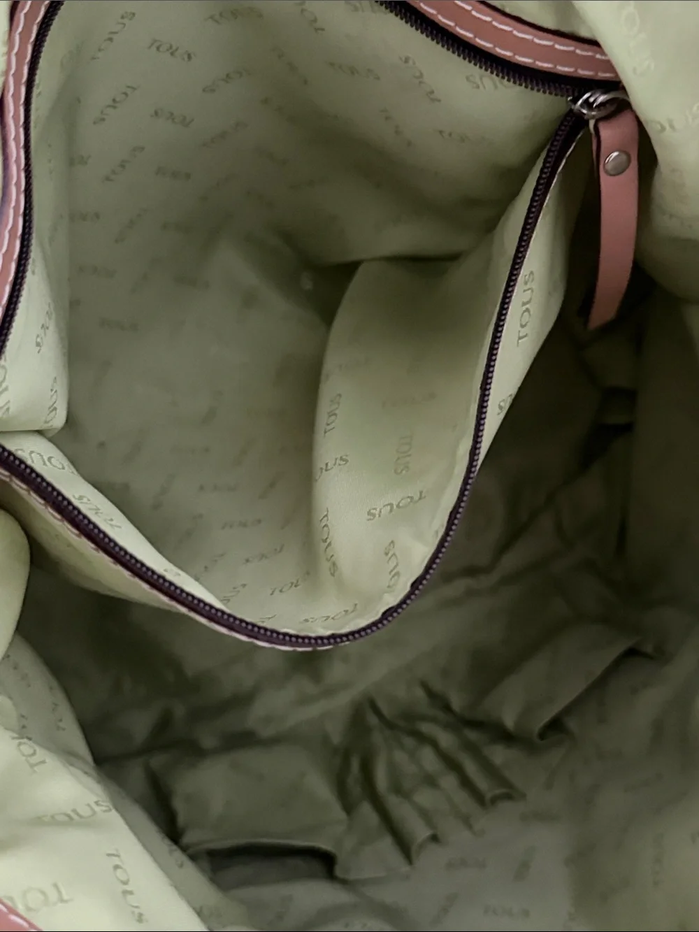 Tous vintage spacious