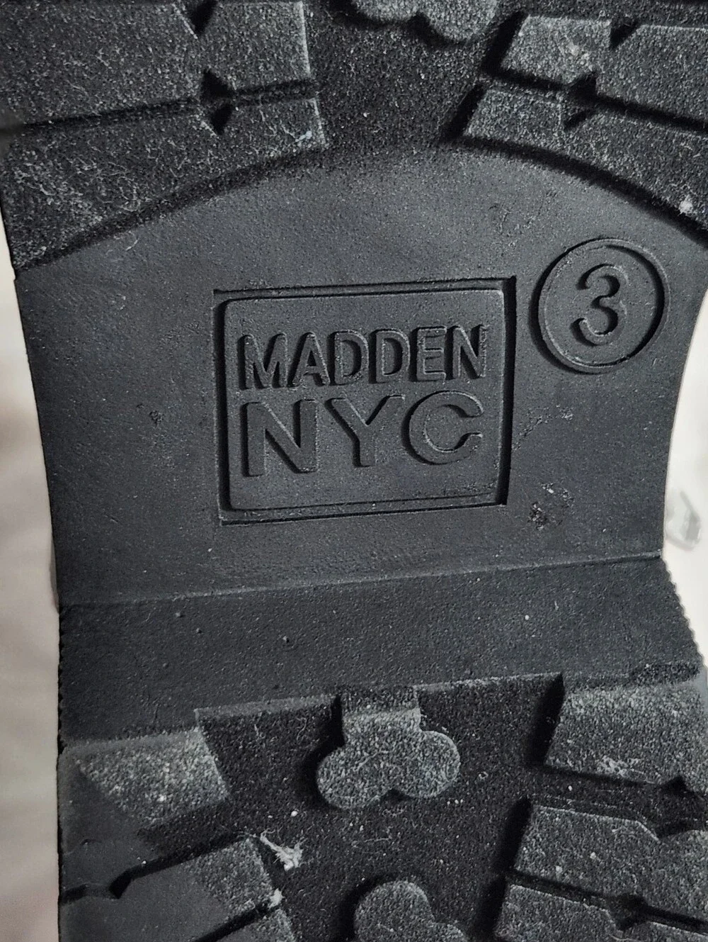 Madden Nyc soft silver panels