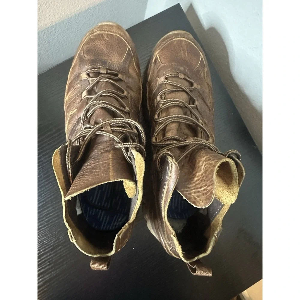 Merrell pre owned