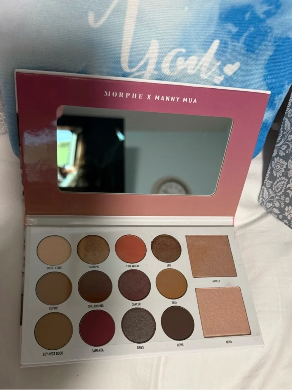 Morphe glam eyeshadow