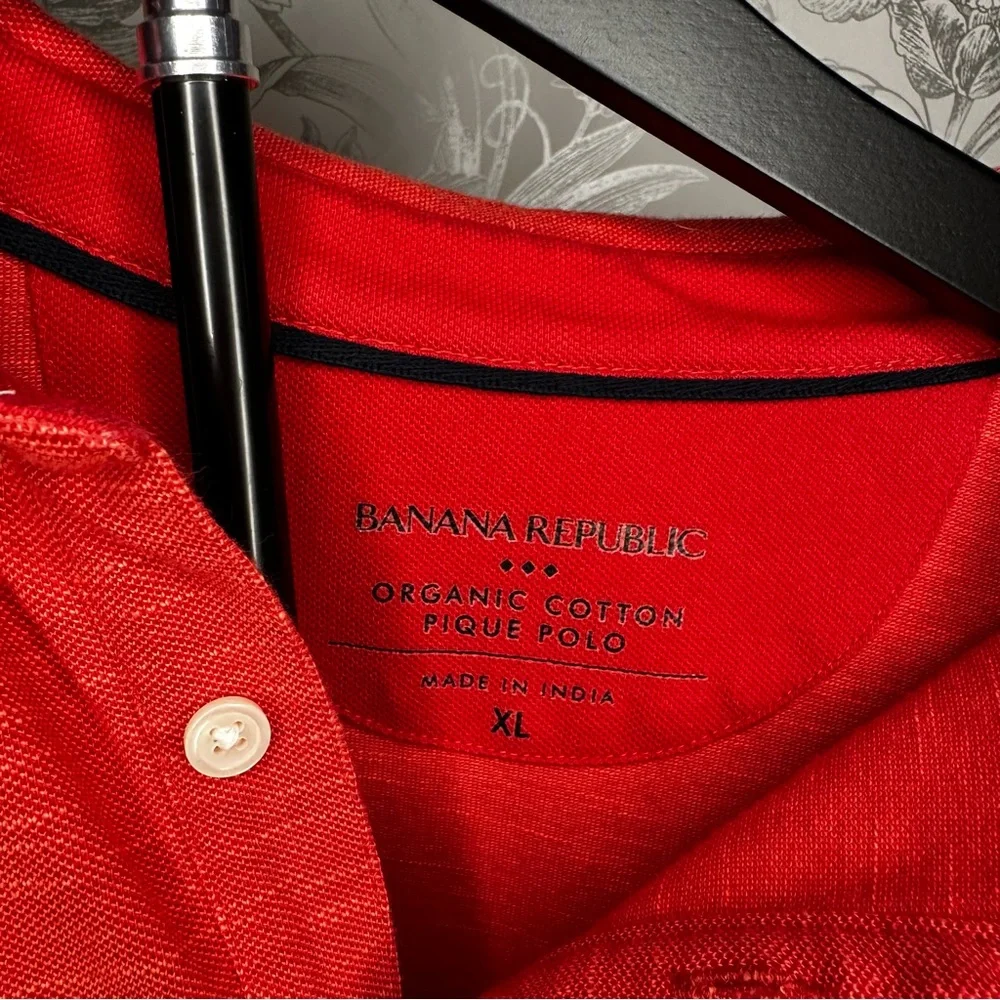 Banana Republic classic banana