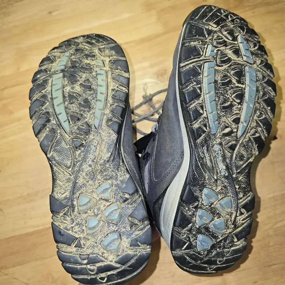 Columbia Newton Ridge Plus Waterproof Hiking Boots Women's Size 7.5