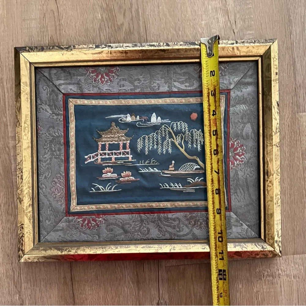 Antique Chinese‎ Embroidered Framed Tapestry Fabric Silk Chinese Garden