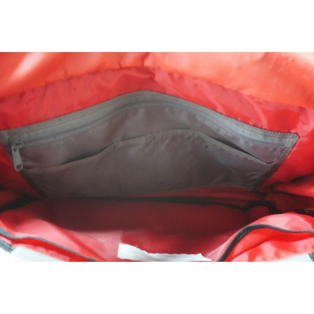 Timbuk2 classic messenger