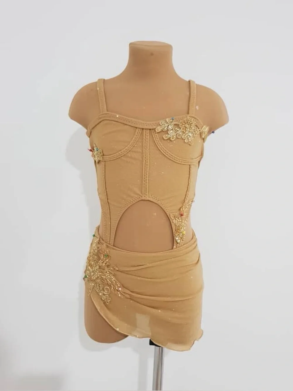 Frilledneck Couture stunning custom