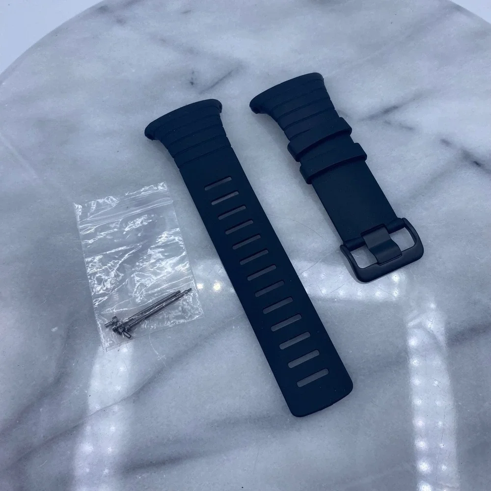 Suunto black silicone