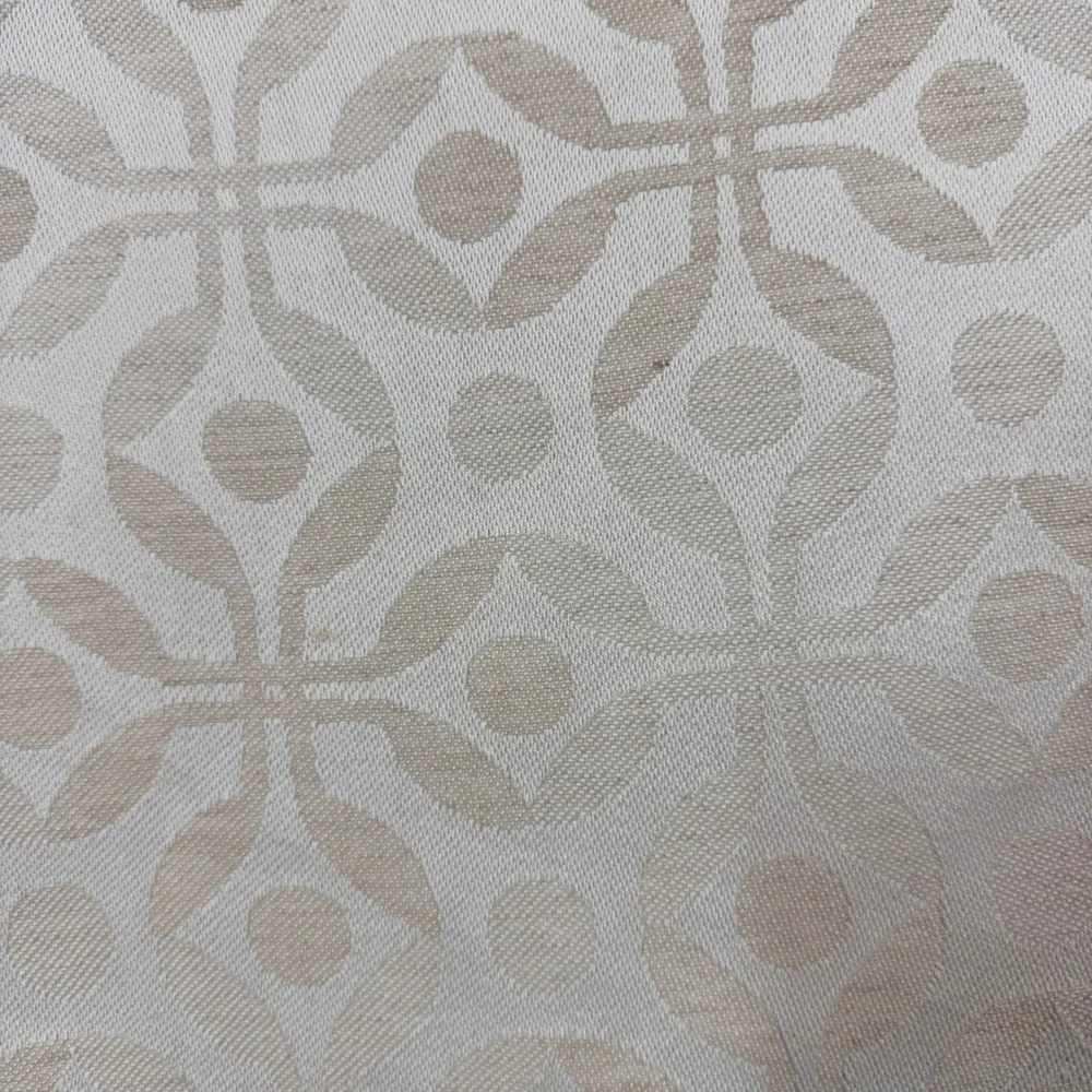 Ekelund table runner