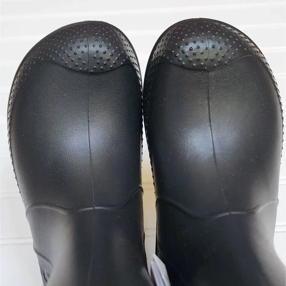CROCS nwt kids