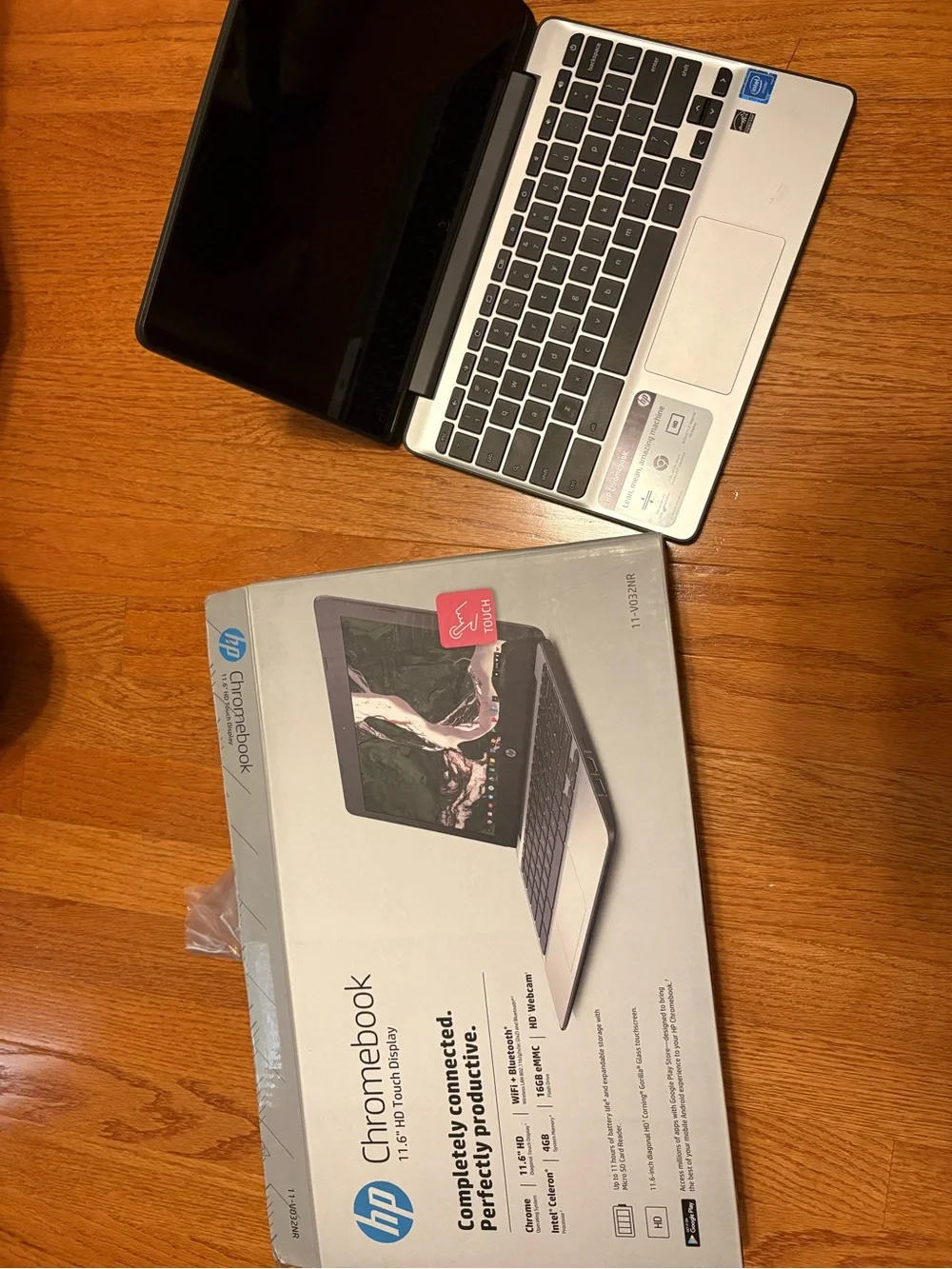 HP Silver Chromebook with Black Keyboard