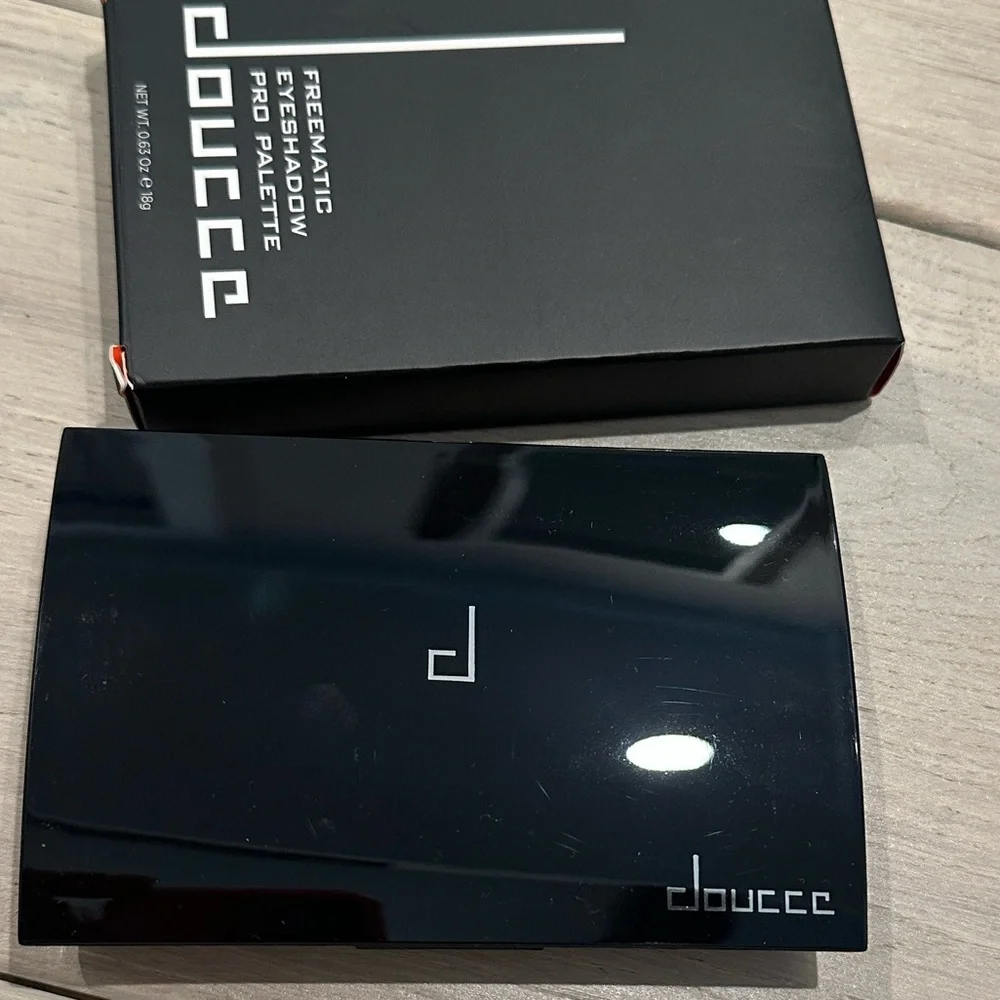 Doucce discover palette