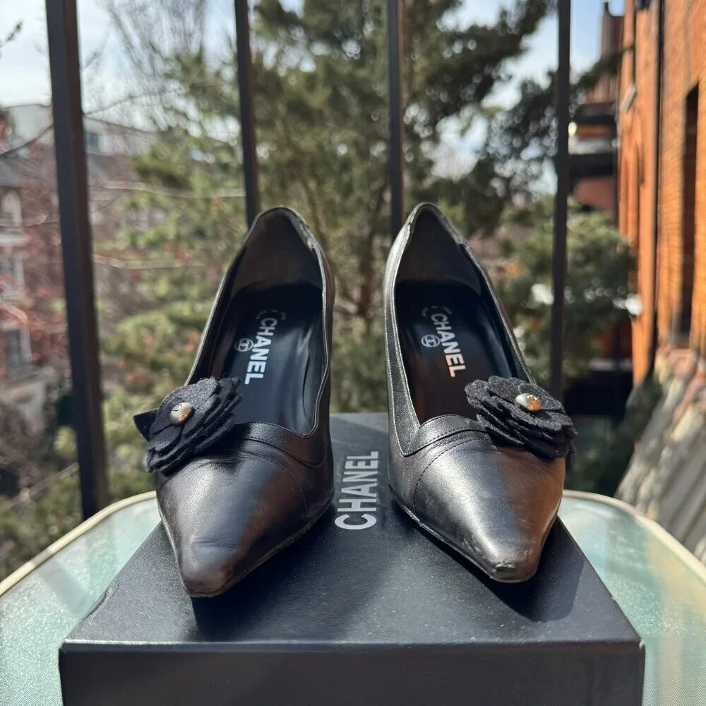 CHANEL vintage classic