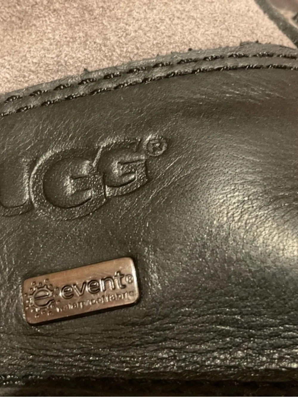 UGG very good