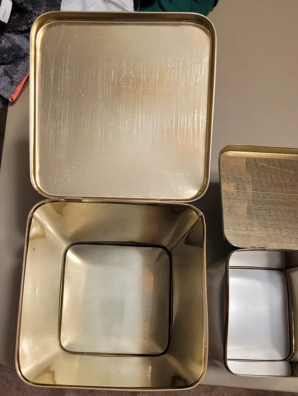 Laslo canisters lids mid