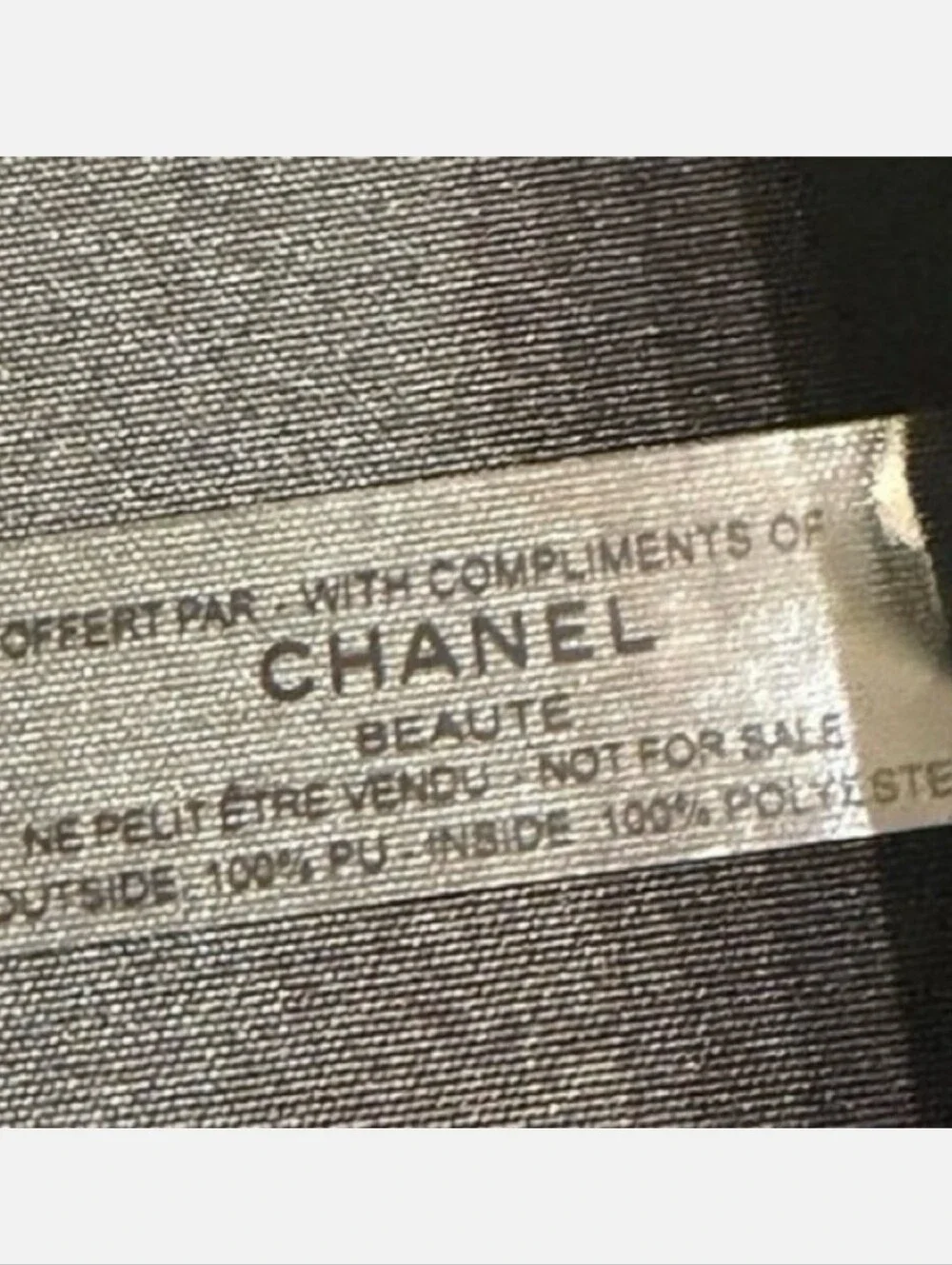 CHANEL large beaute