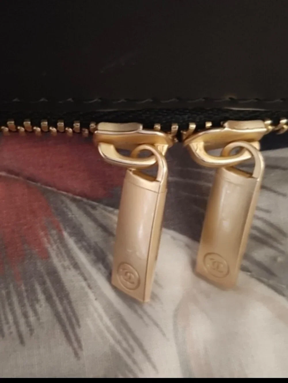 CHANEL large beaute