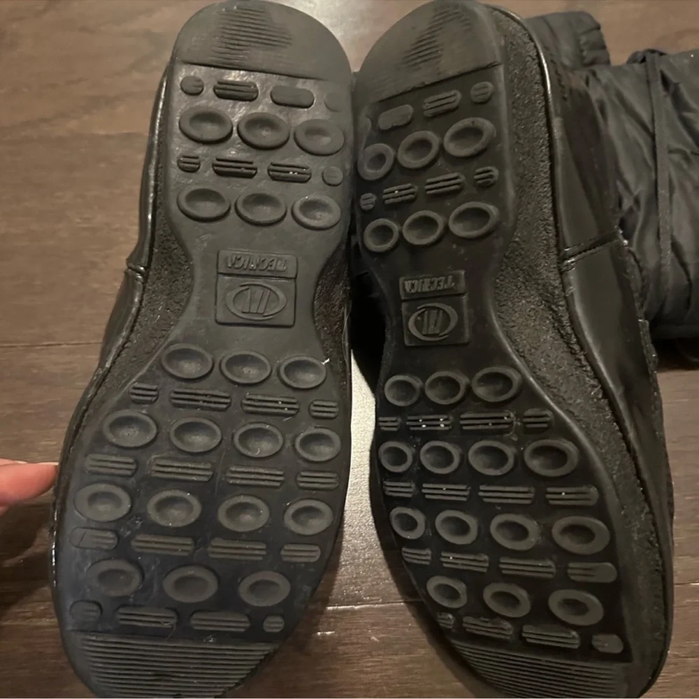 Moon Boot stylish warm