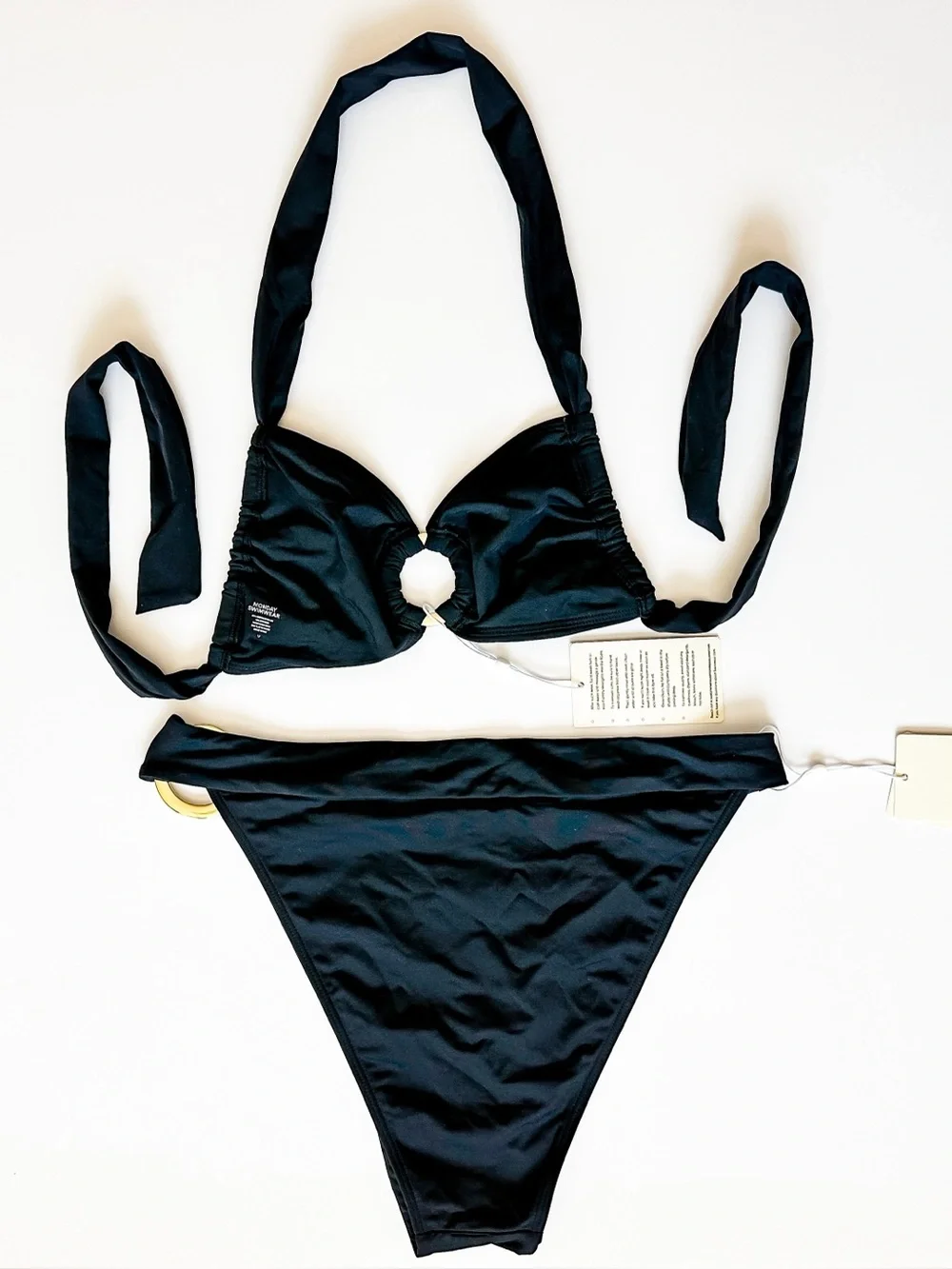Monday Swimwear elegant black