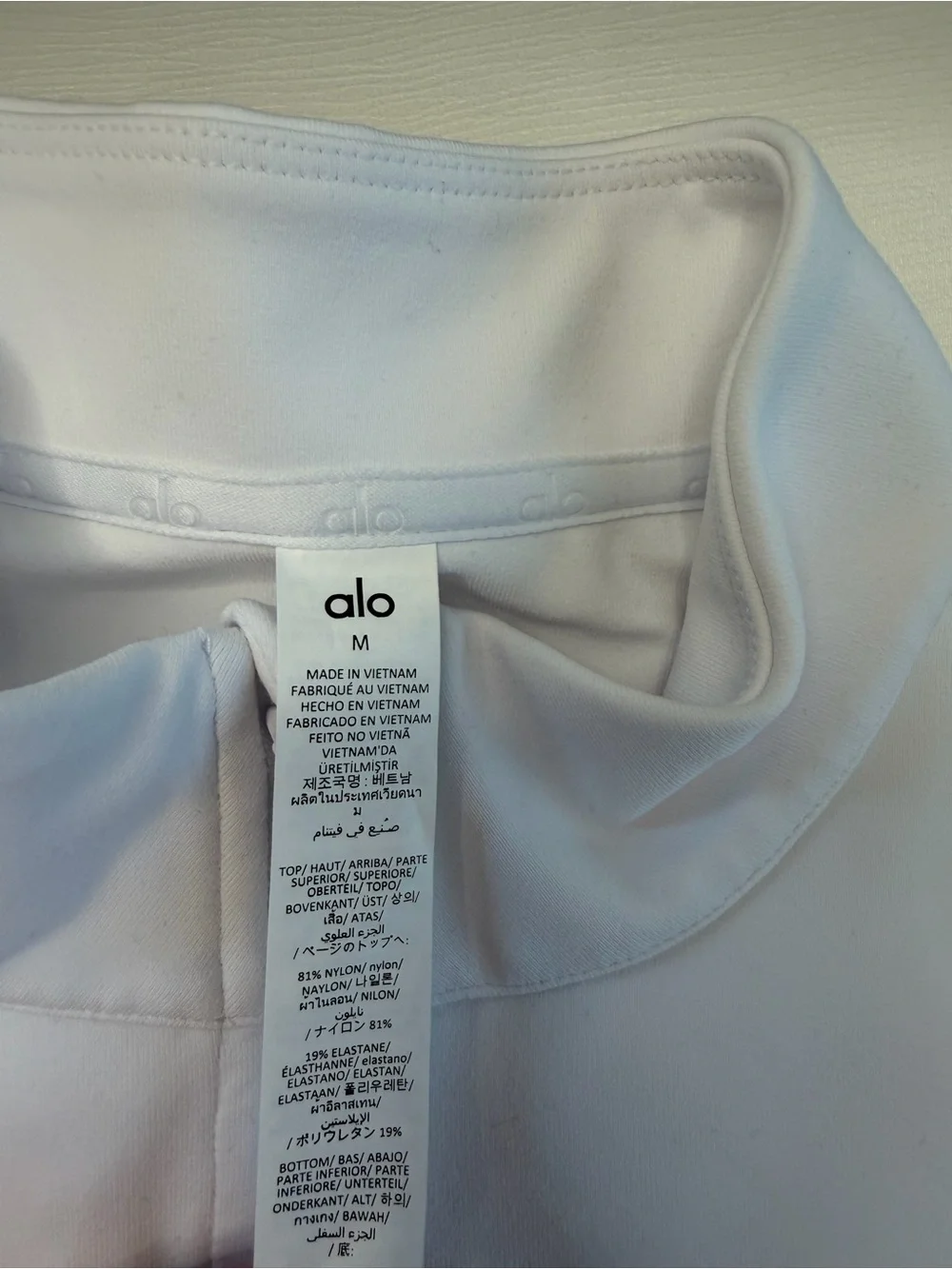 ALO Yoga brand new