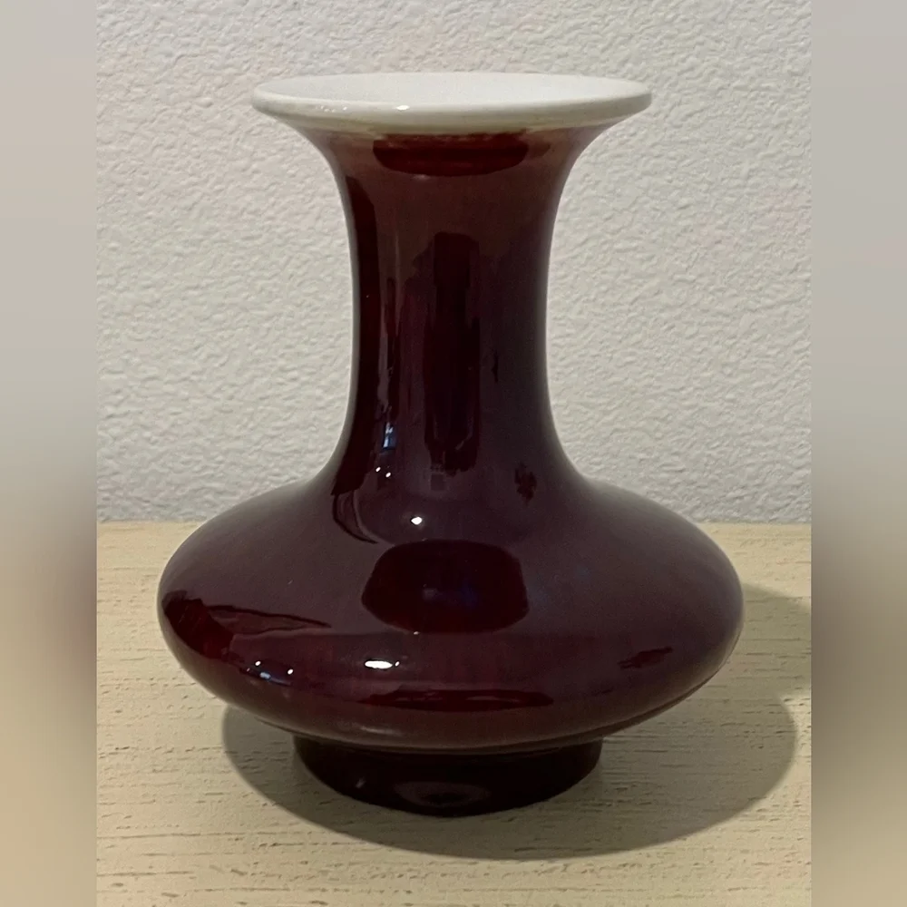 Rare Vintage Jingdezhen Oxblood Vase‎ From Gumps San Francisco With Box EUC