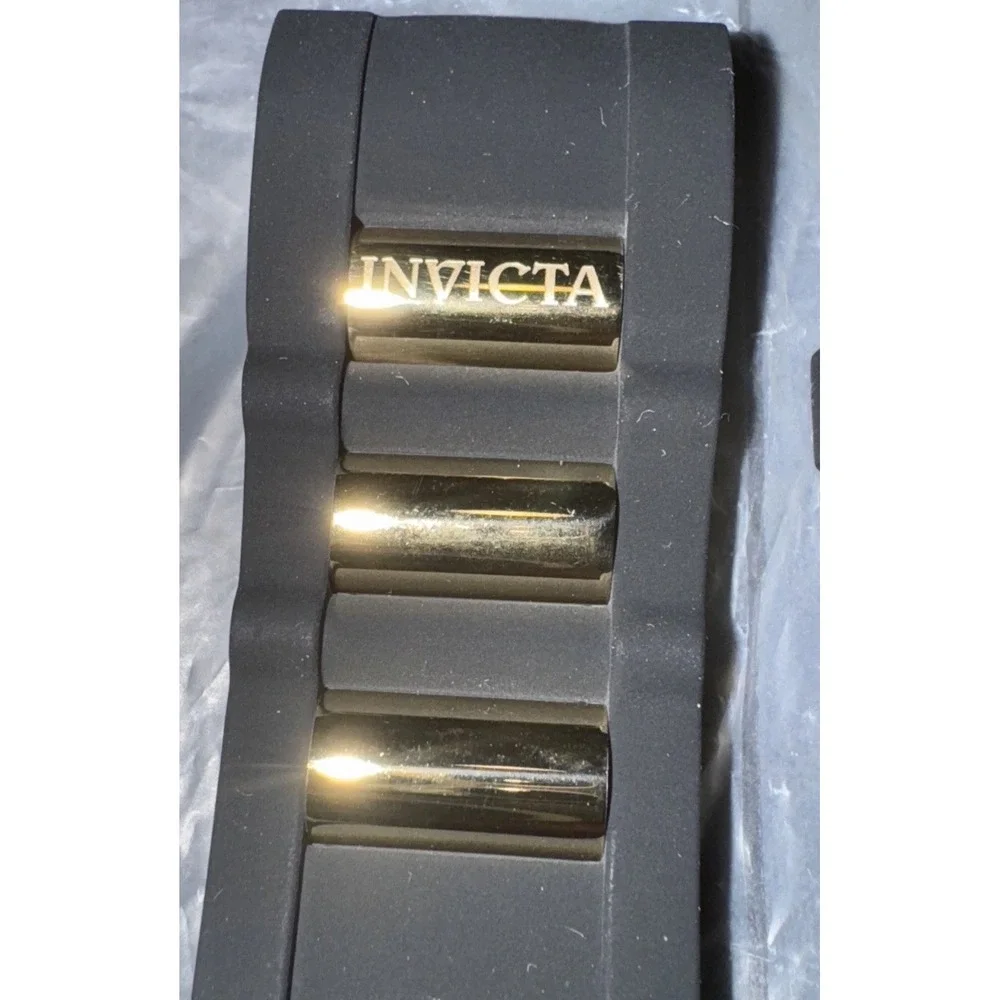 Invicta crafted modern