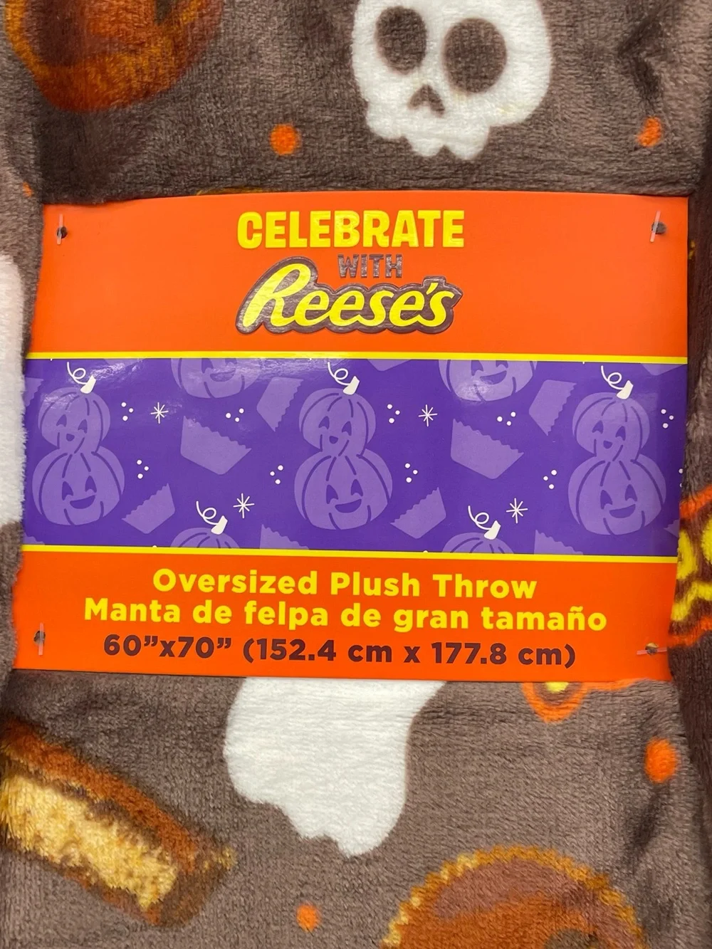 Reeses plush throw