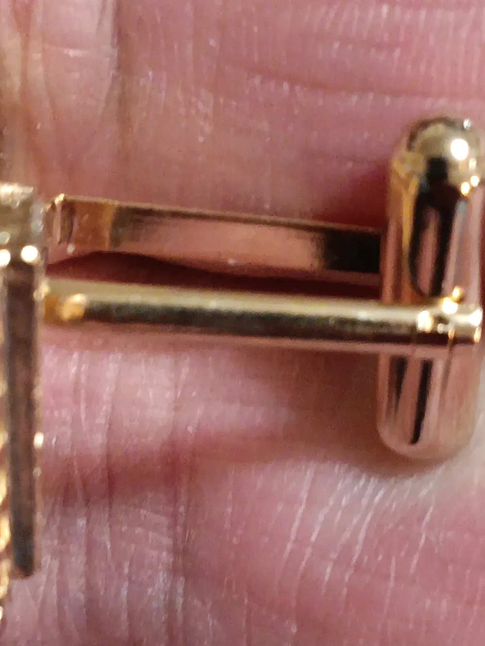 SWANK gold tone
