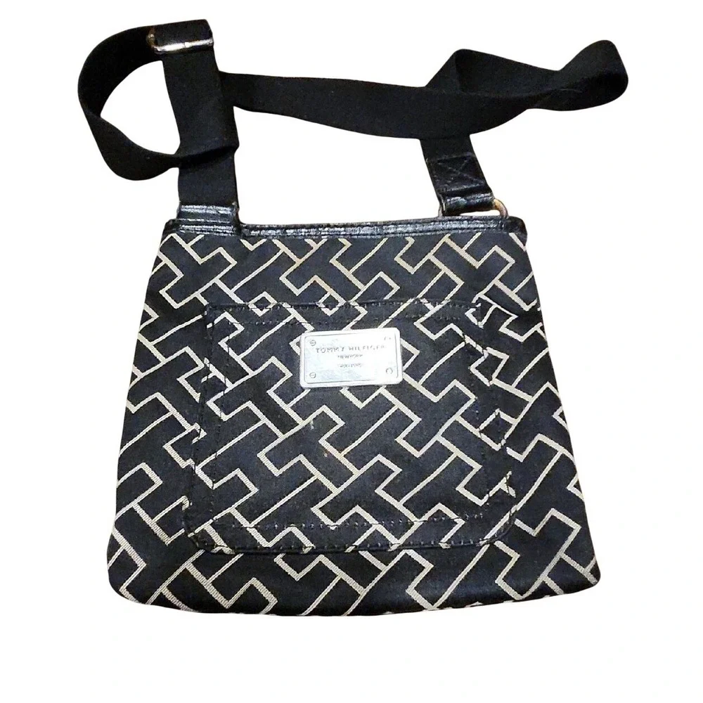 TOMMY HILLFIGER BAG WOMENS NEW YORK EST. 1985 SMALL SHOULDER VINTAGE ADJUSTABLE‎