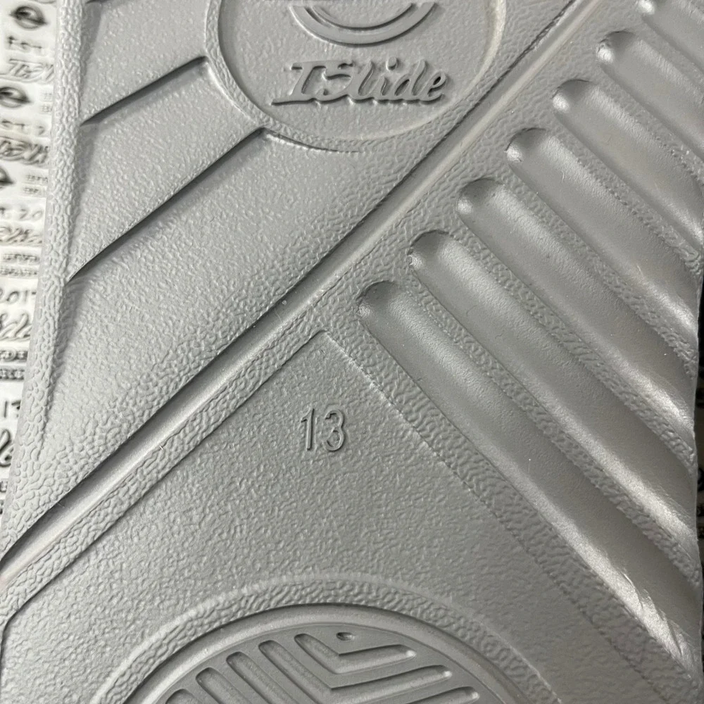 ISlide boston red