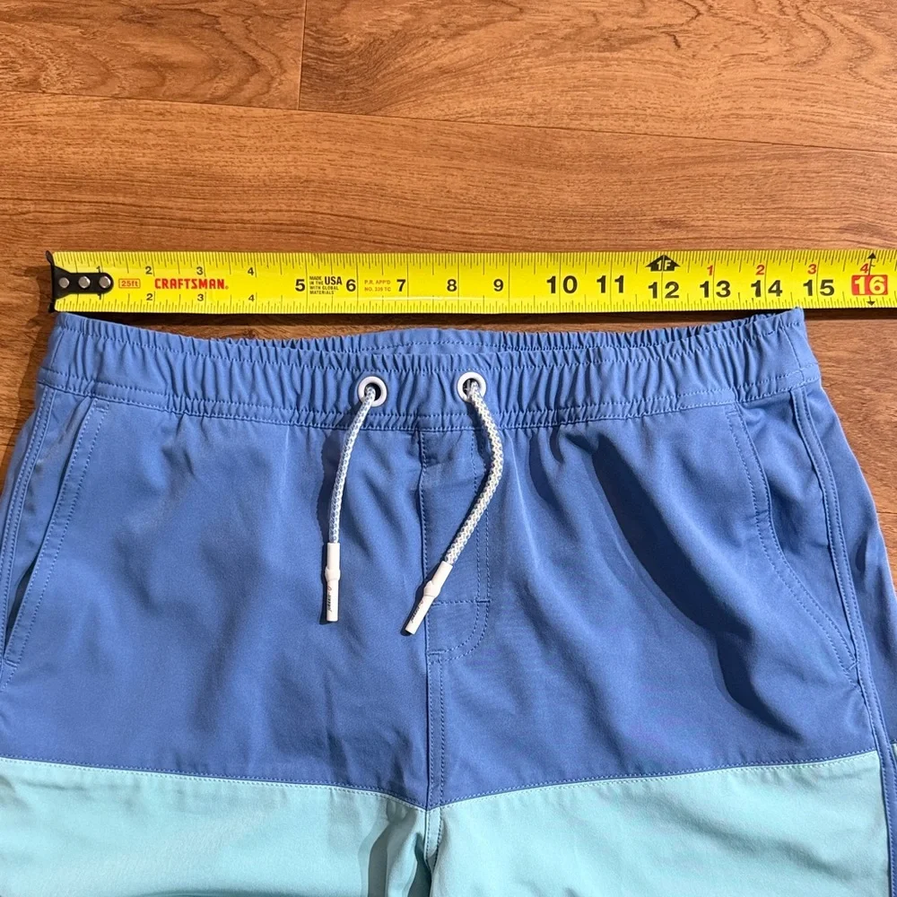 johnnie-O pre loved