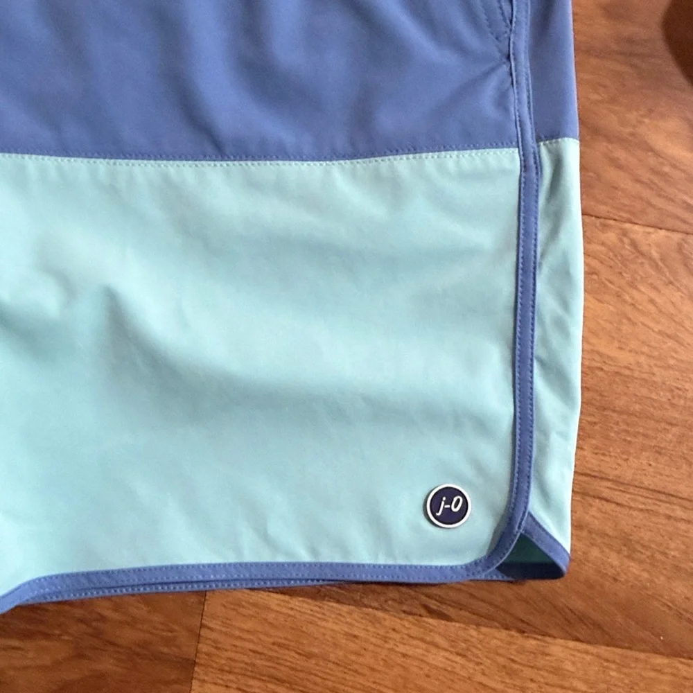 johnnie-O pre loved