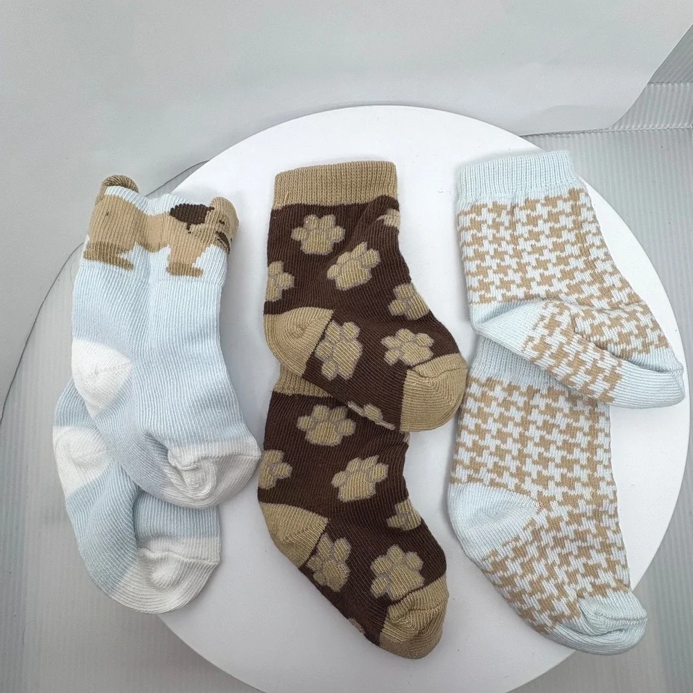 Unbranded assorted pack