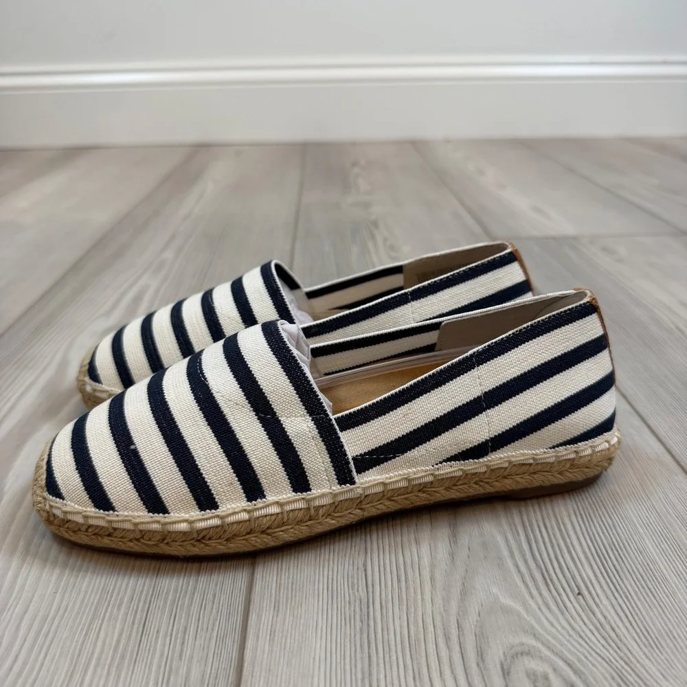 NEW Vionic Coast Valeri Navy Stripe Espadrille Slip On Flat Orthaheel Womens 6.5