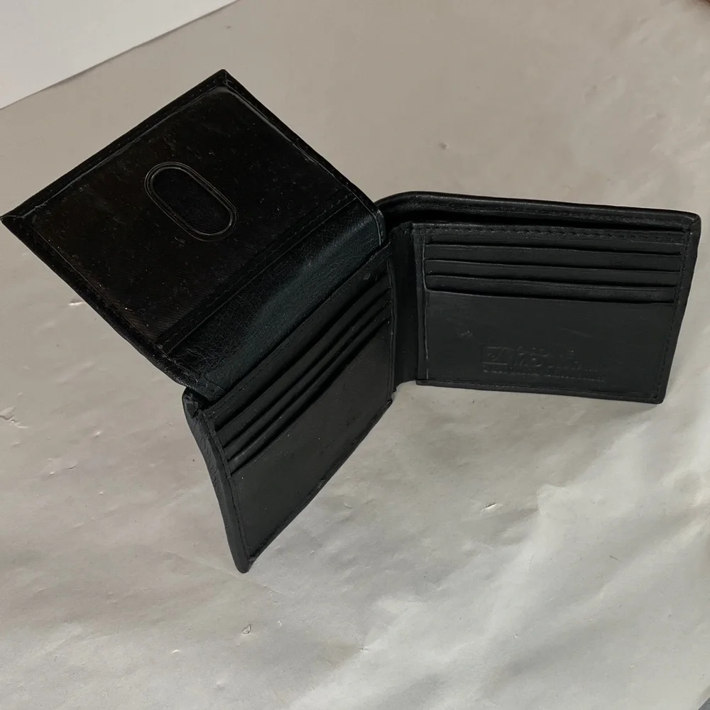 Stone Mountain Accessories elegant black