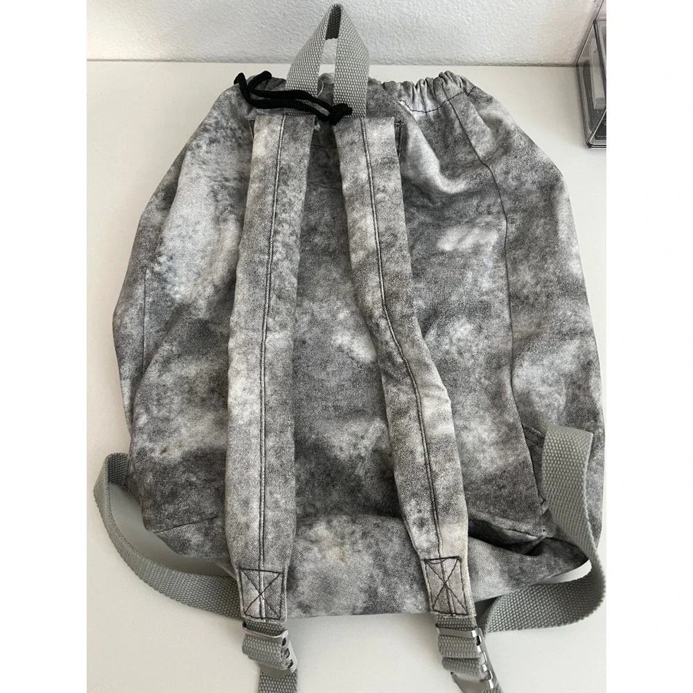 The Nightmare Before Christmas carry your
