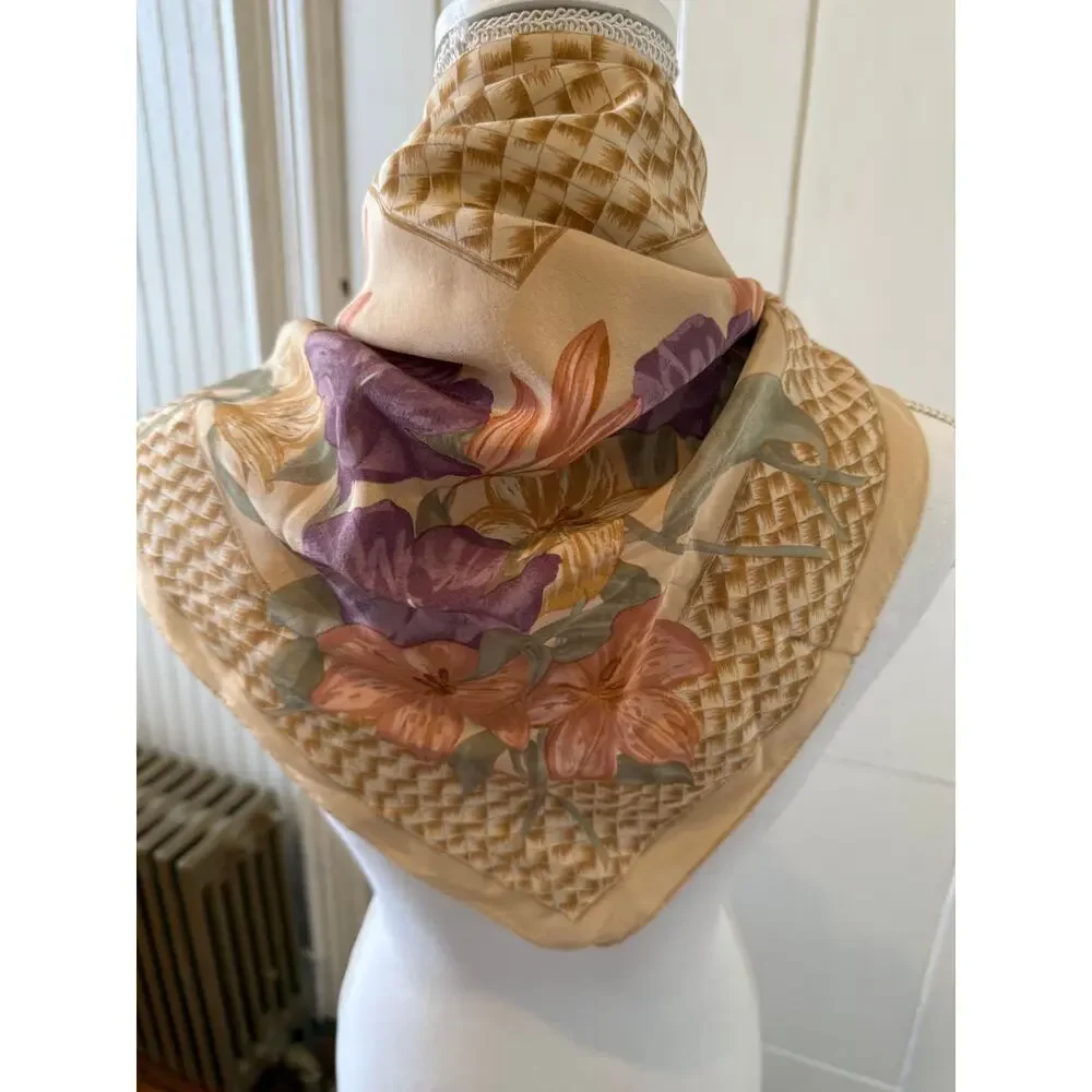 Liz Claiborne preowned 30