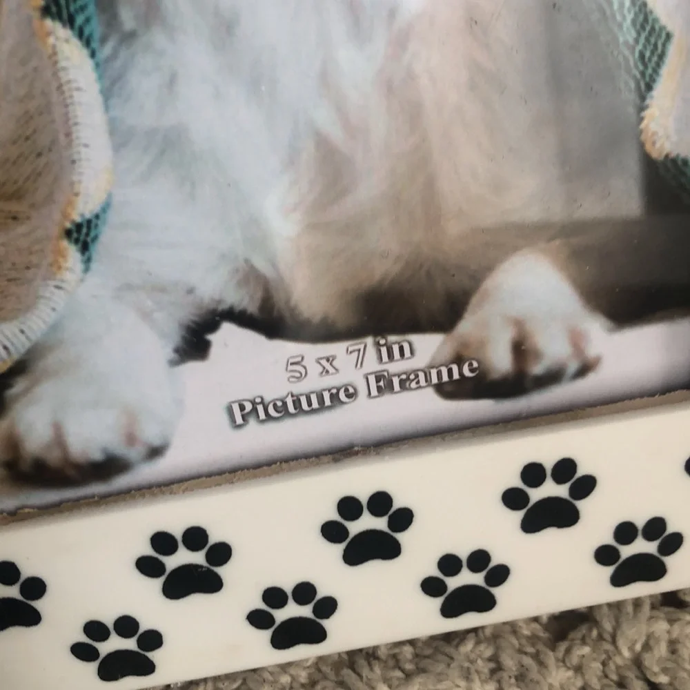 Wooden Picture Frame with Paw Print Design