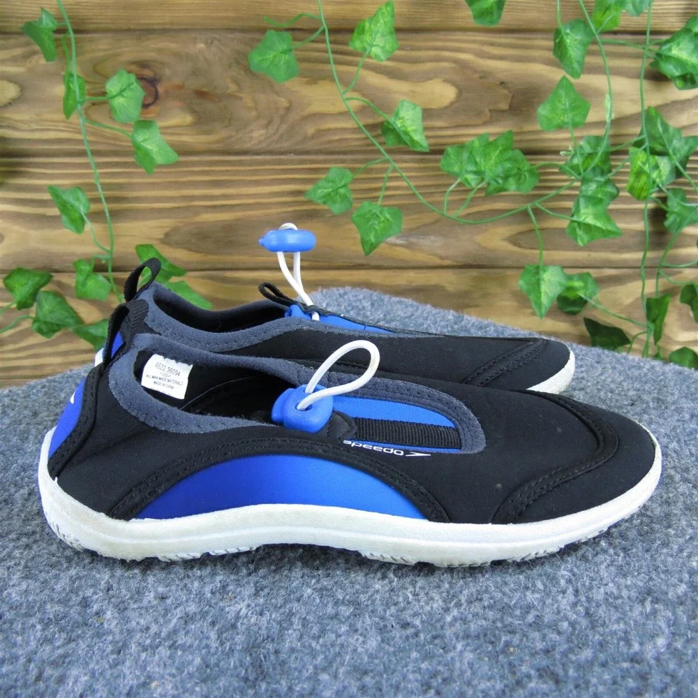 Speedo water shoes