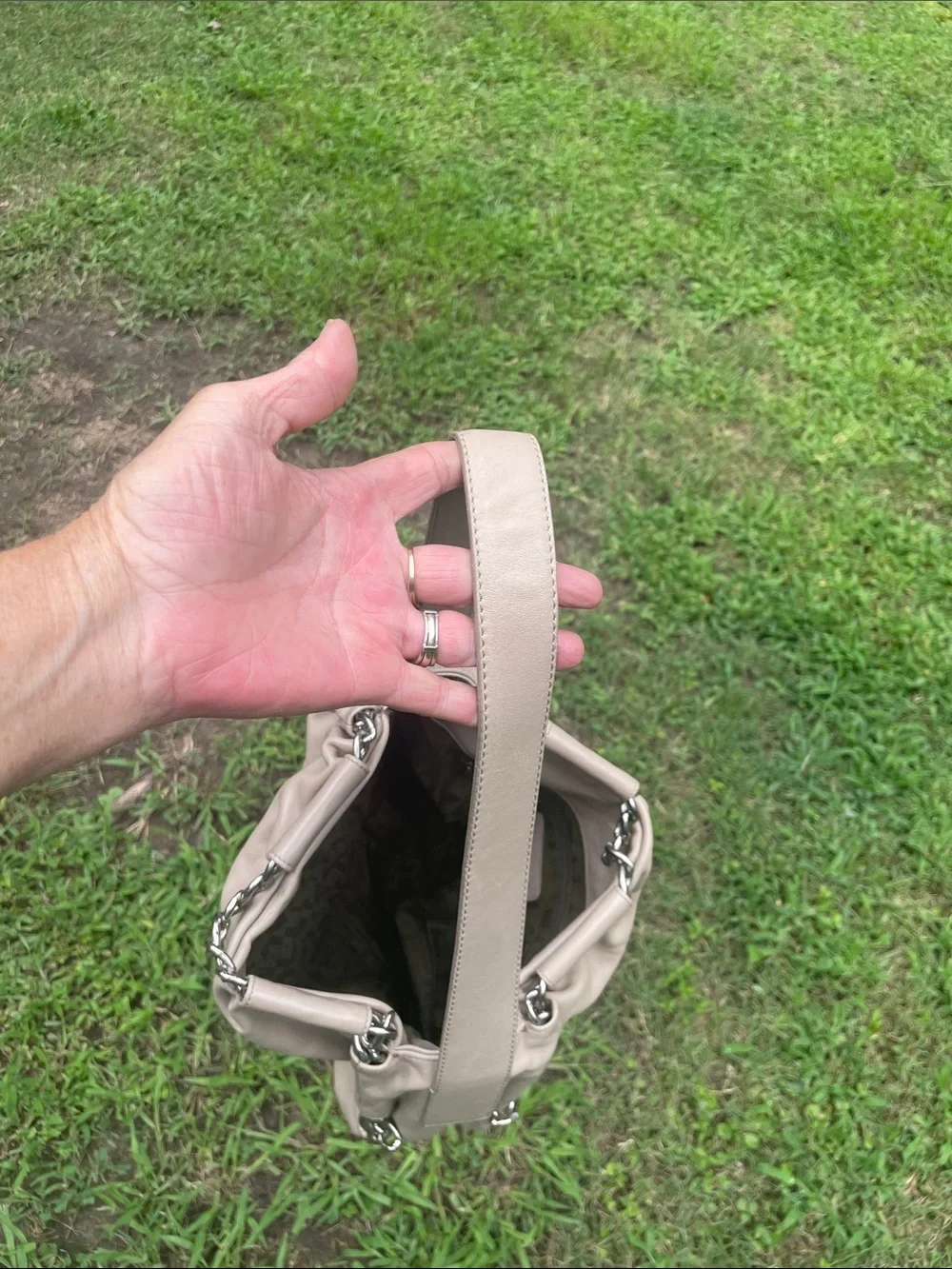 Furla hobo silhouette clean