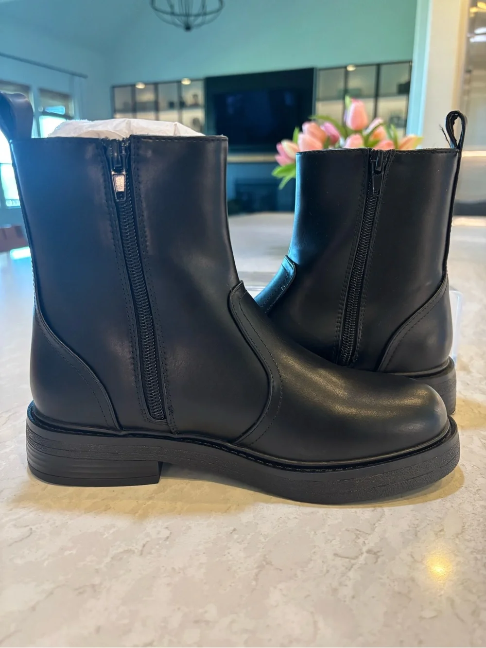 Steve Madden new box