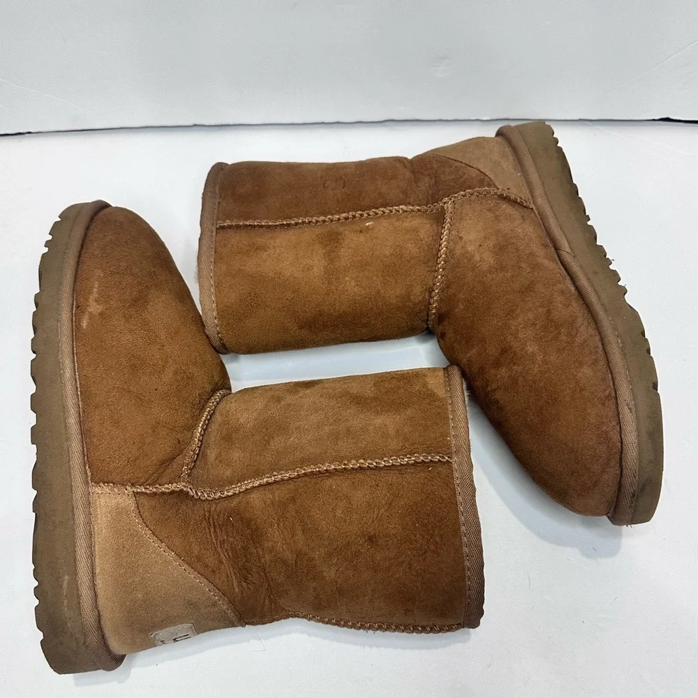 UGG chestnut Kids Boots