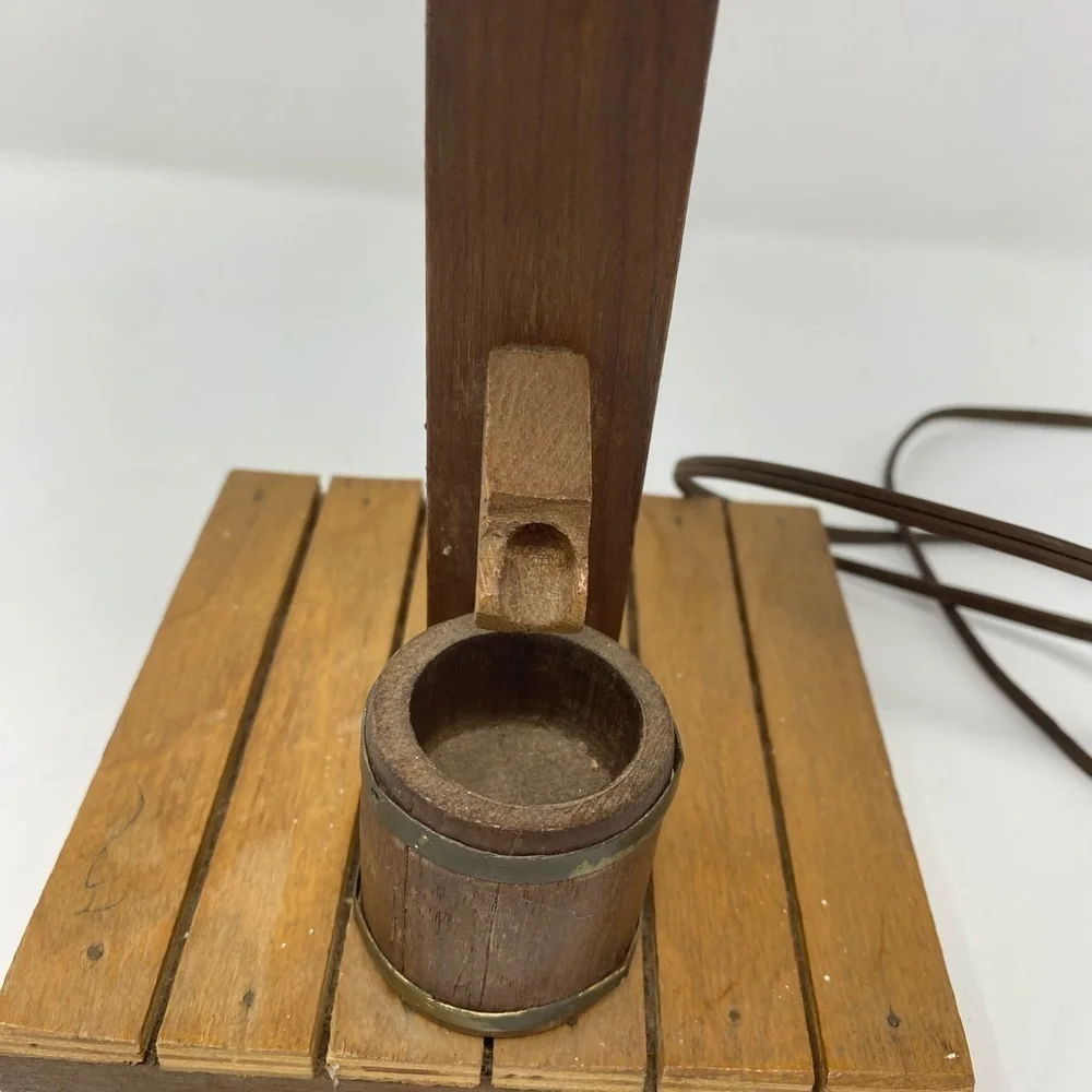 N/A vintage table