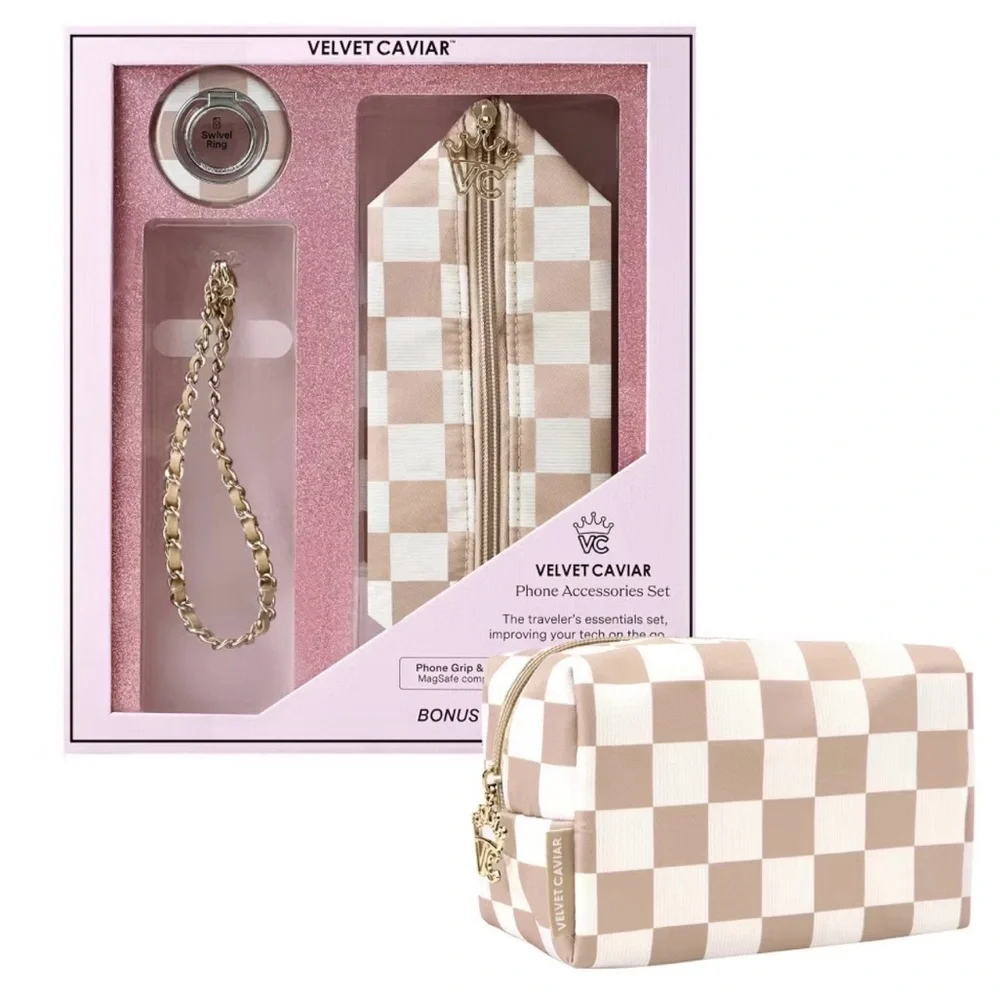Velvet Caviar chic velvet