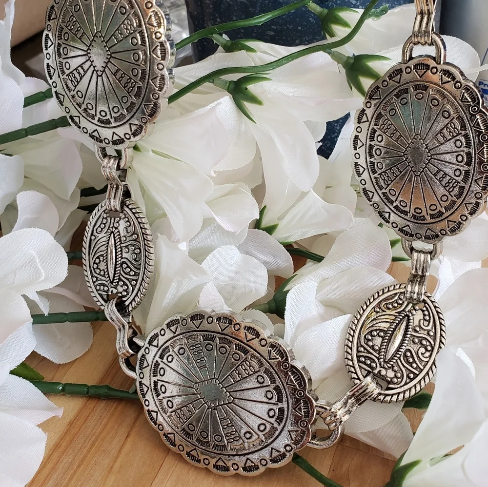 PONCRAFTS vintage carved