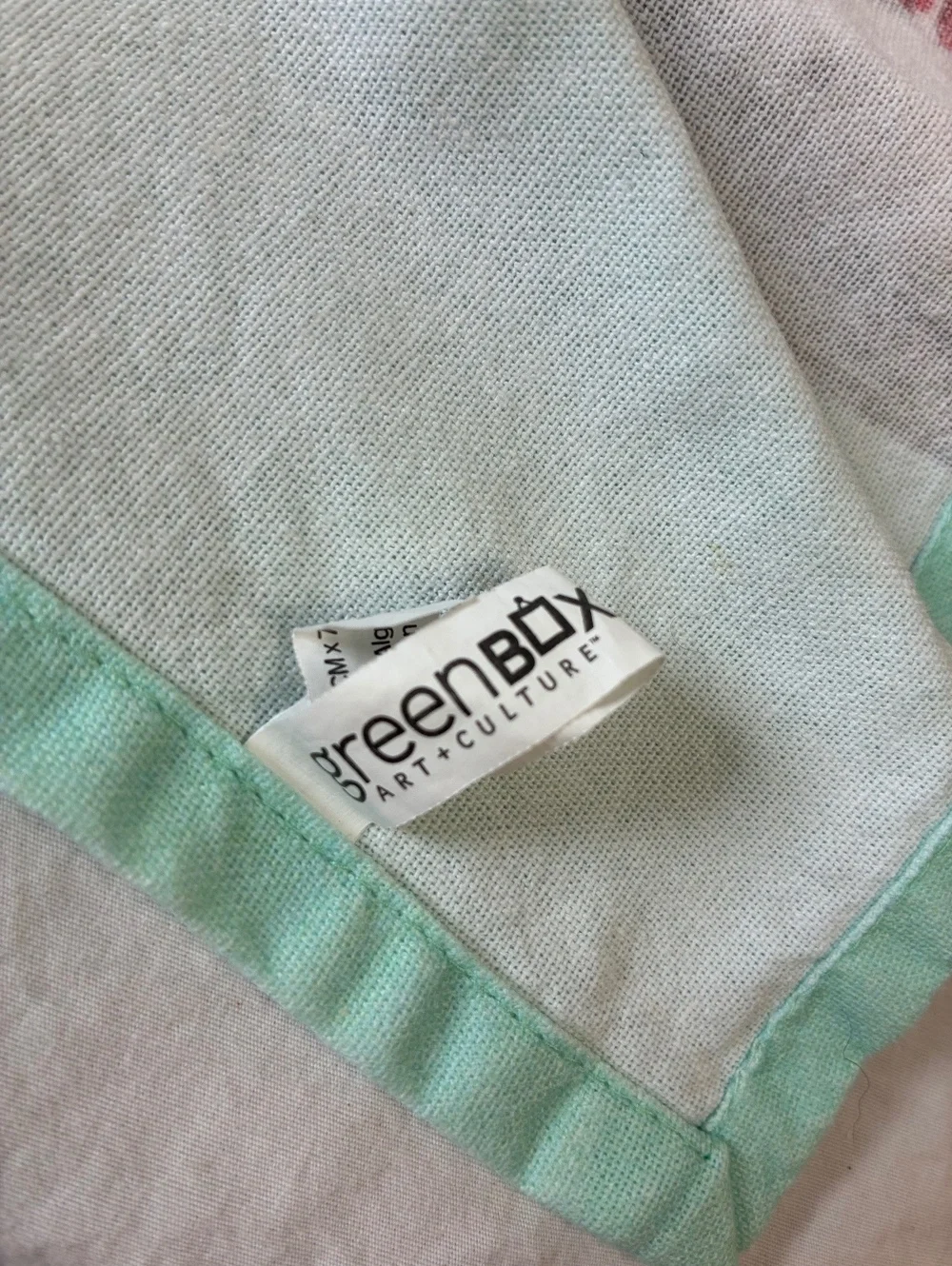 N/A greenbox art