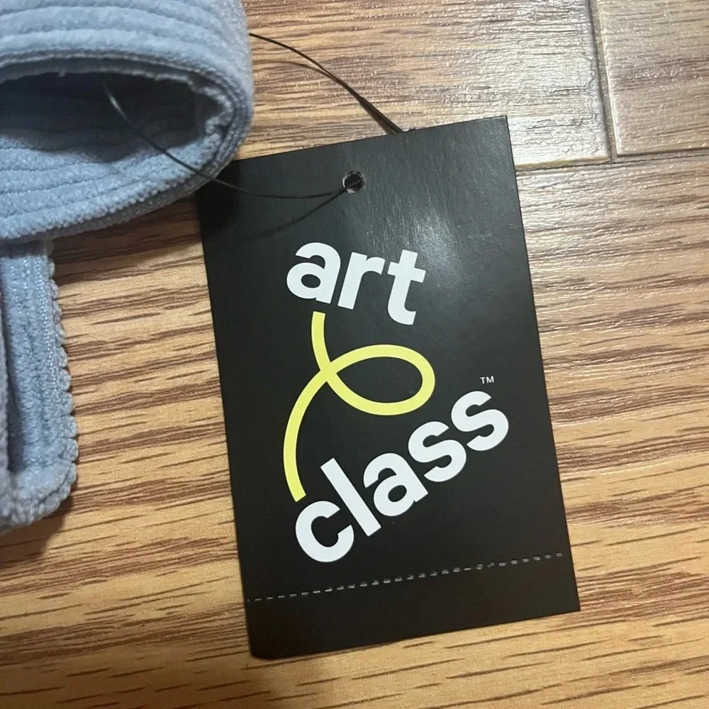 art class new tags